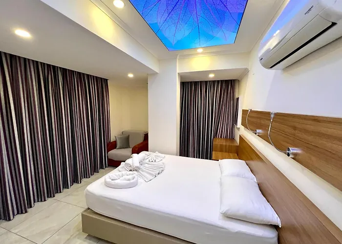 Cemal Bey 4*