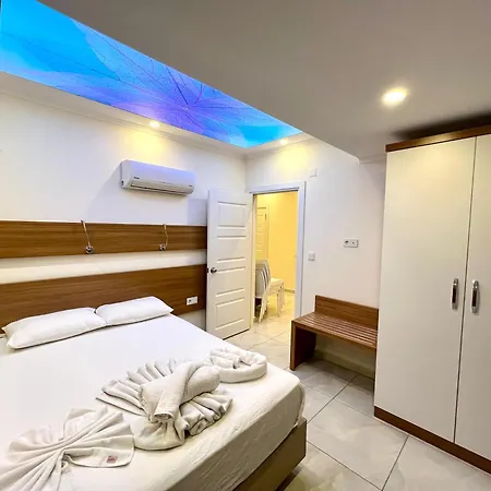 Cemal Bey Αλάνια